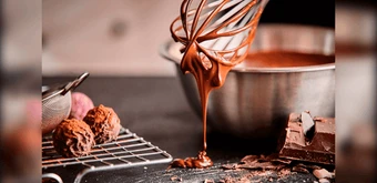 Курс Кондитер с нуля от Skillbox