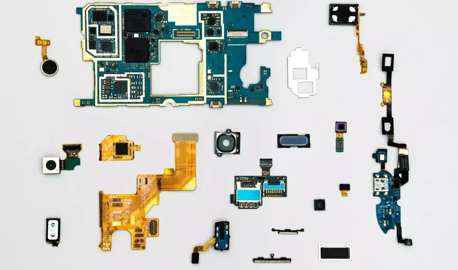 Полный список профессий в робототехнике: сколько зарабатывают специалисты и что делают Полный список профессий в робототехнике: сколько зарабатывают специалисты и что делают