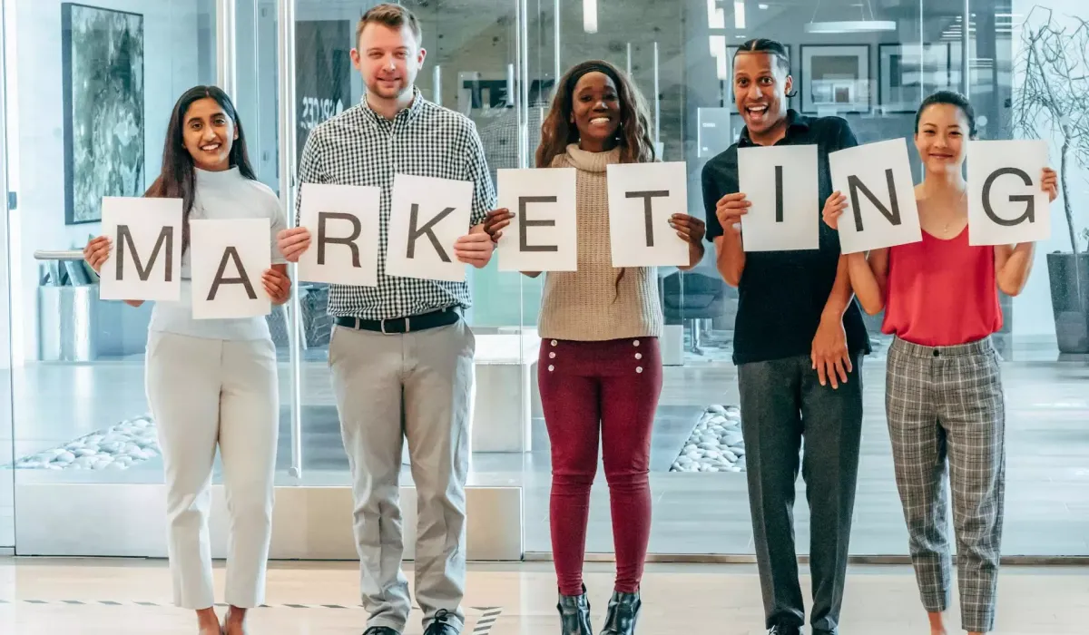 Менеджер по маркетингу: что за профессия, кто это и что делает