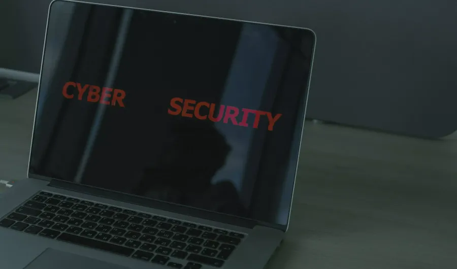 Кто такой специалист по кибербезопасности и как им стать